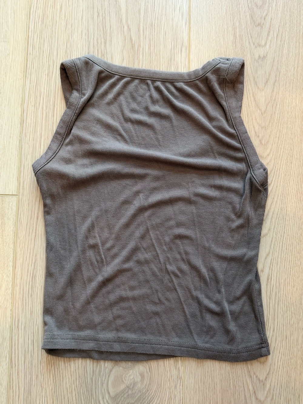 EUC Embellished Ribbed Tank Top - Picture 4 of 4